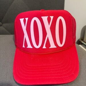 Xoxo trucker hat